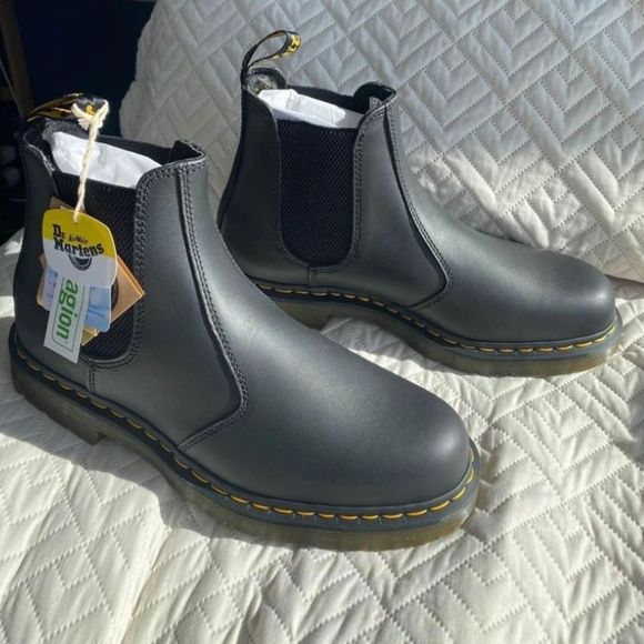 Dr. Martens Other - NWT size 12 Men’s Doc Martens